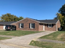 720 Deer Trl, Unit 720 in Owensboro, KY - Building Photo