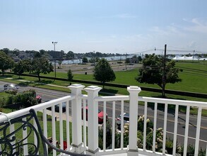 35 Seaview Ave in Norwalk, CT - Building Photo - Building Photo