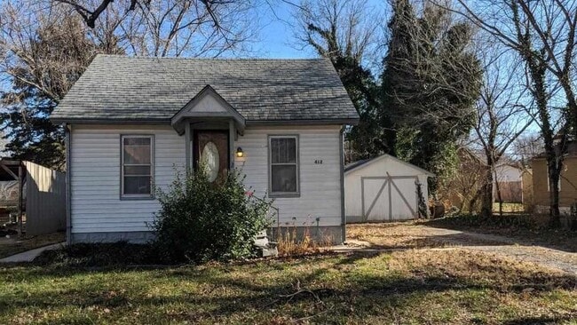 property at 412 N St Paul St