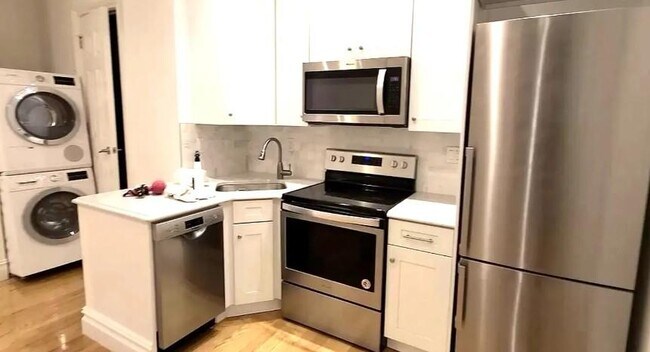 property at 1720 2nd Ave