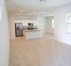 1649 Pham Dr in Port Orange, FL - Building Photo - Building Photo