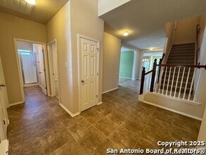 709 Penick Way in Cibolo, TX - Building Photo - Building Photo