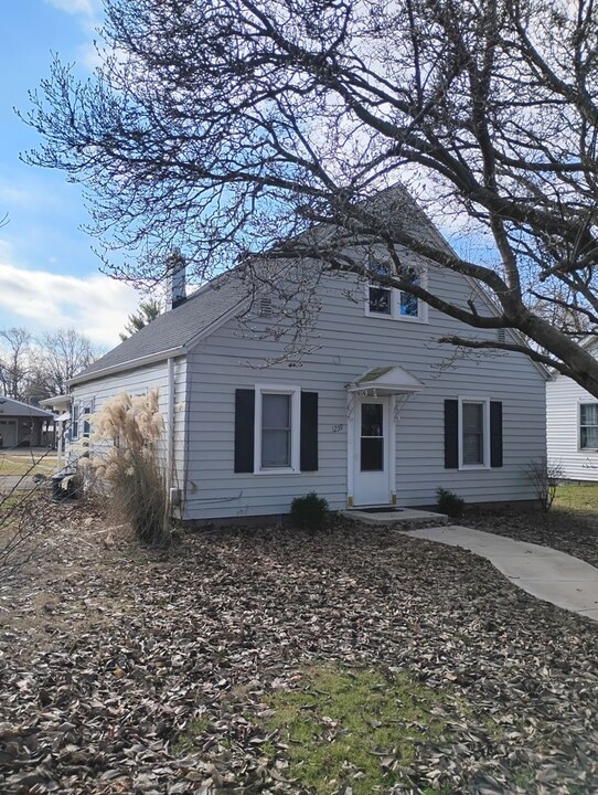 1239 Potomac Ave in Lafayette, IN - Building Photo