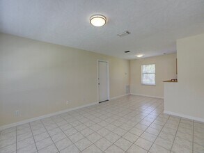 279 Englar Dr in Sebastian, FL - Building Photo - Building Photo