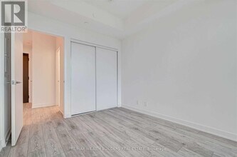 2206-2215 HOLMES Ave in North York, ON - Building Photo - Building Photo