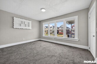 3034 Gray St, Unit 6-602 in Detroit, MI - Building Photo - Building Photo