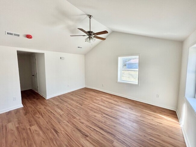 614 Maple Rd in New Hope, AL - Building Photo - Building Photo