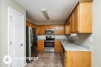 507 Brewer Dr in Locust Grove, GA - Building Photo - Building Photo