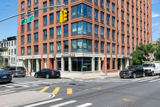 237 11th Street in Brooklyn, NY - Foto de edificio - Building Photo