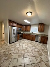 149 N College Ave in Fresno, CA - Building Photo - Building Photo