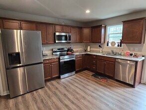 8483 Scouts Rd in Quinton, VA - Building Photo - Building Photo