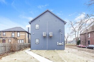 43 N Randolph St in Indianapolis, IN - Building Photo