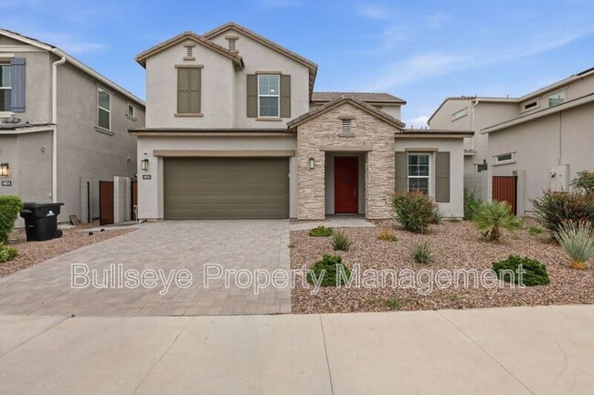 4858 E Shady Glen Ave