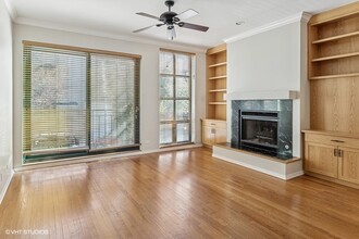 2501 N Wayne Ave in Chicago, IL - Building Photo - Building Photo