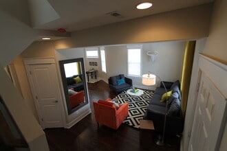 2102 Vinton St in Omaha, NE - Building Photo - Building Photo