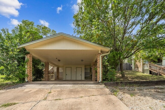 8108 Dunn St in Austin, TX - Building Photo - Building Photo