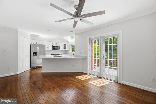 2009 Gervais Dr in Falls Church, VA - Building Photo - Building Photo