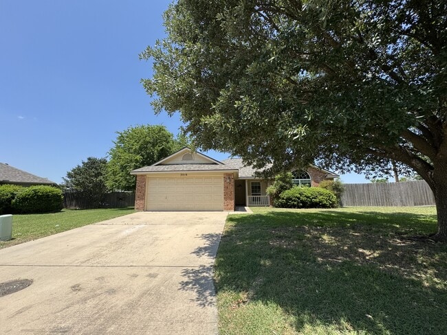 property at 3016 Bellmont