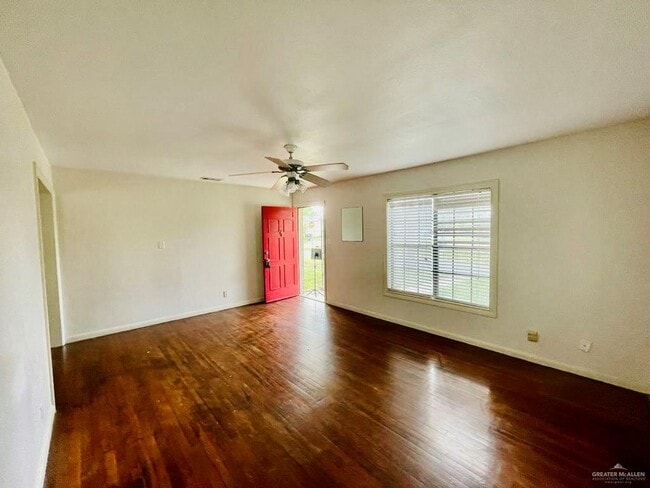 18 Vine Ave in McAllen, TX - Building Photo - Building Photo