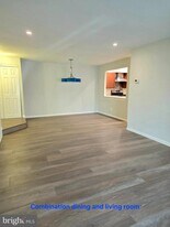 5815 Cove Landing Rd in Burke, VA - Building Photo