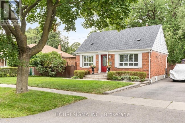 property at 129 Edgecroft Rd