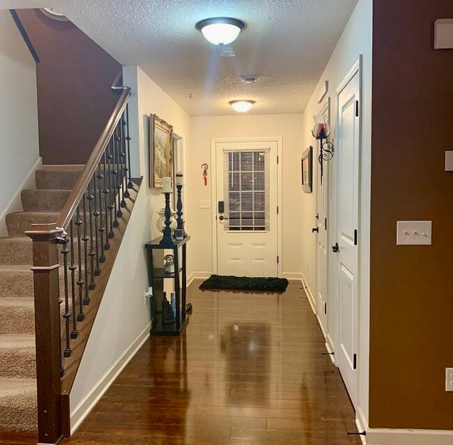 3453 Chestnut Ln in Eagan, MN - Building Photo - Building Photo