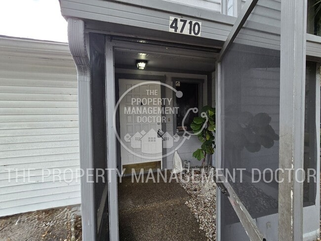 property at 4710 Stonepointe Pl