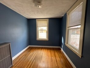 77 Boyd St in Watertown, MA - Foto de edificio - Building Photo