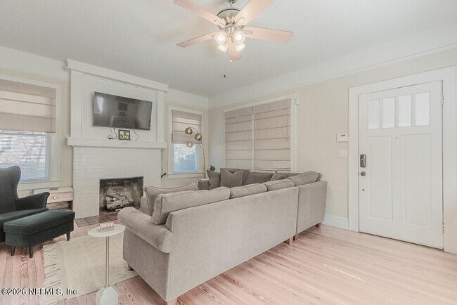 1040 Cherry St in Jacksonville, FL - Building Photo - Building Photo