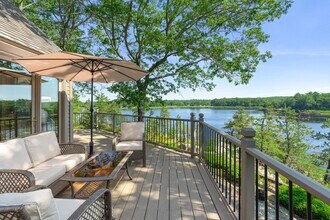 7 Pipers Quarry Ln in Newburyport, MA - Building Photo - Building Photo