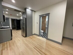 37 Long Ave, Unit 2A in Boston, MA - Building Photo - Building Photo