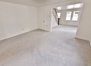 51-53-53 E Forrest Ave in Shrewsbury, PA - Building Photo - Building Photo