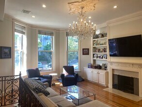 341 Beacon St in Boston, MA - Building Photo - Building Photo