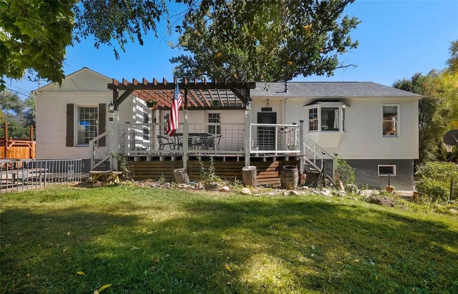 property at 2050 Teller St