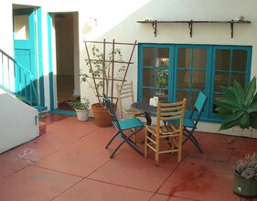 3608 Wilshire Terrace in San Diego, CA - Foto de edificio - Building Photo