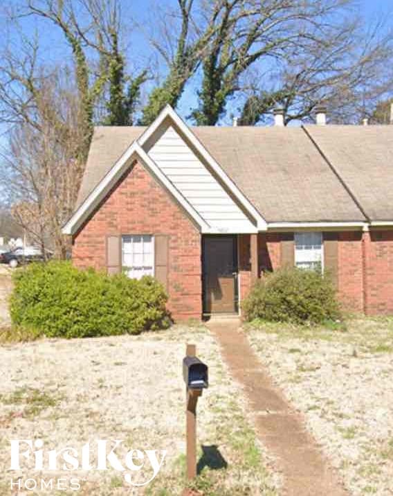 property at 5802 Ashridge Pl