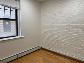 238 Hemenway St, Unit 32 in Boston, MA - Building Photo - Building Photo