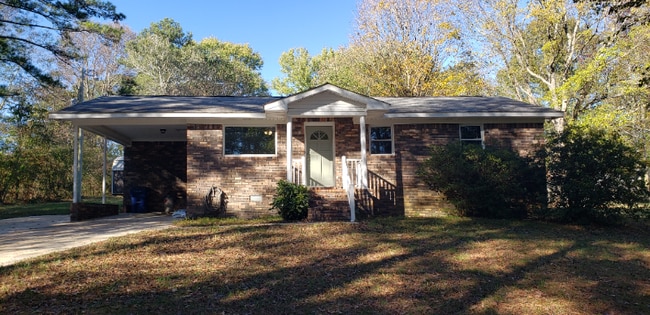 property at 1644 Stoddard Dr SW