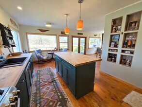 606 Main Rd in Phippsburg, ME - Building Photo - Building Photo