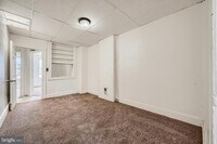 3130 Stafford St photo'