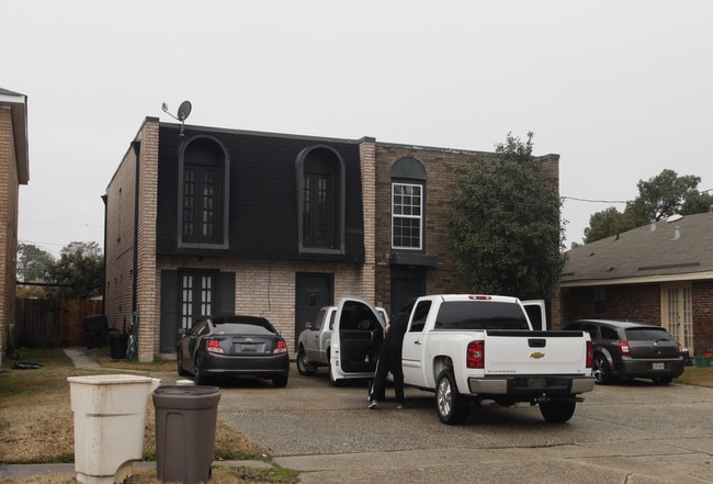 1416-1418 Carrollton Ave in Metairie, LA - Foto de edificio - Building Photo