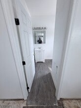 1165 E State St, Unit 7 in Trenton, NJ - Building Photo - Building Photo