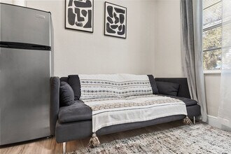 3602 E Chelsea St in Tampa, FL - Building Photo - Building Photo