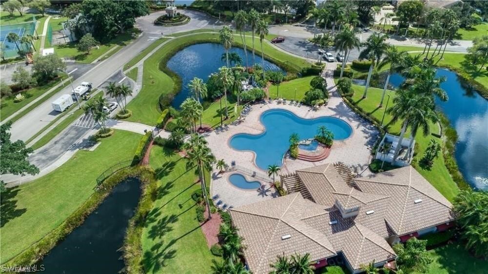 14511 Daffodil Dr-Unit -1406 in Ft. Myers, FL - Building Photo