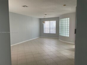 2145 SW 150th Ave in Miramar, FL - Building Photo - Building Photo