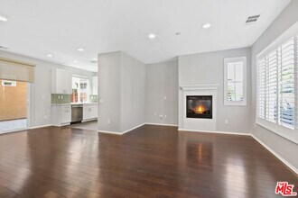 3624 Medici Ln in Inglewood, CA - Building Photo - Building Photo