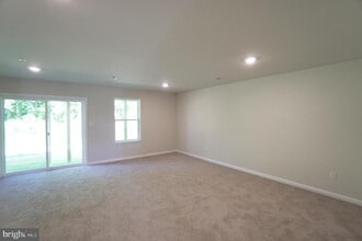148 Bell Ct in Sellersville, PA - Building Photo - Building Photo