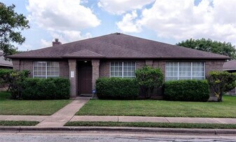 1041 Disraeli Cir in Pflugerville, TX - Building Photo