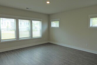100 Boren Wy in Greenville, SC - Building Photo - Building Photo