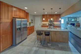 2404 Wendy Way Dr in Belleville, IL - Building Photo - Building Photo